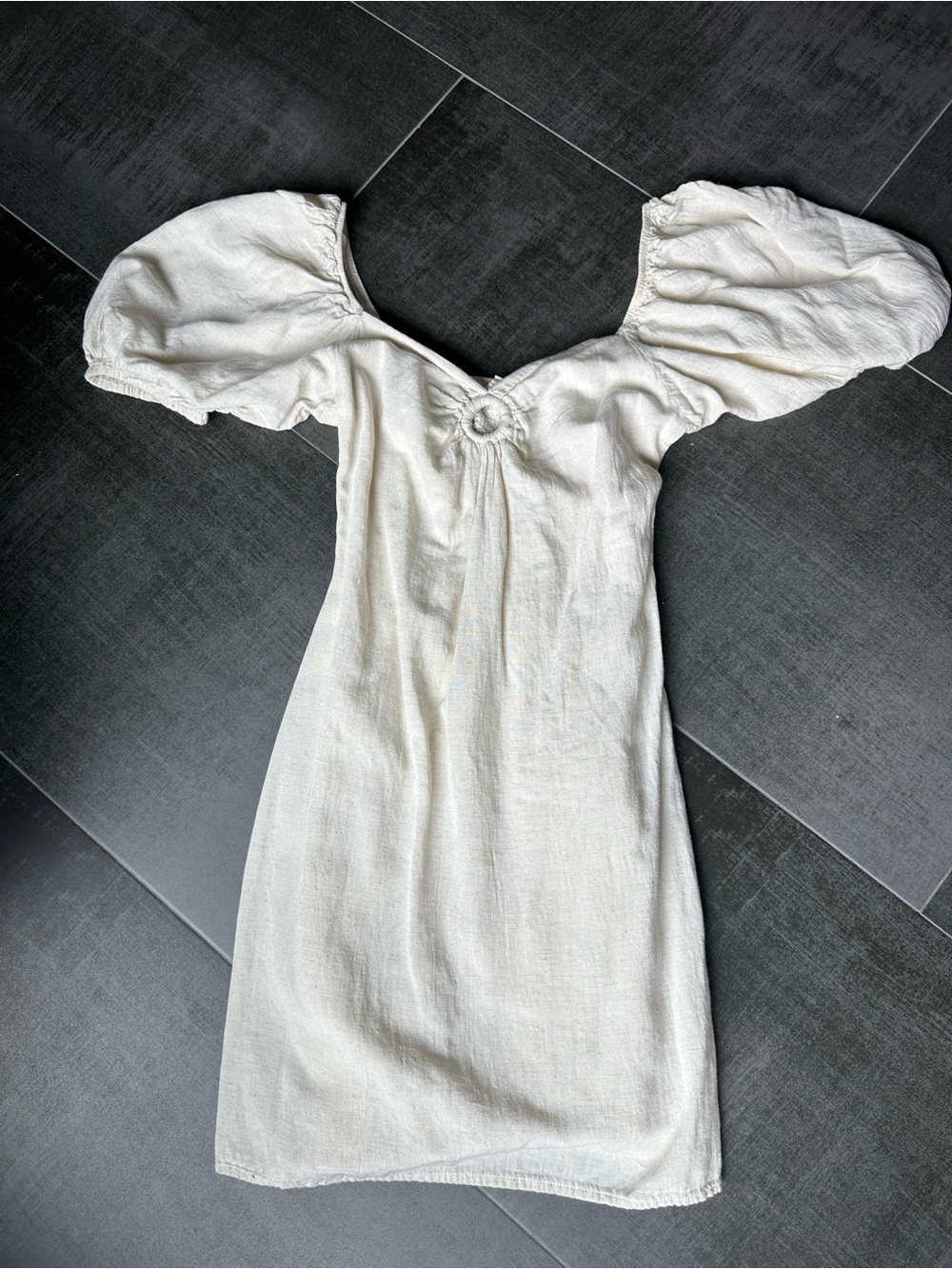 Cream summer mini dress puffy sleeves